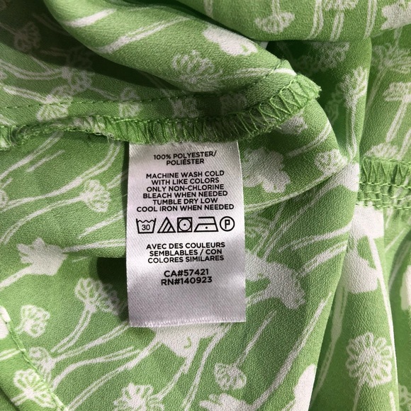 Loft Ruffle V-Neck Blouse - Picture 5 of 5